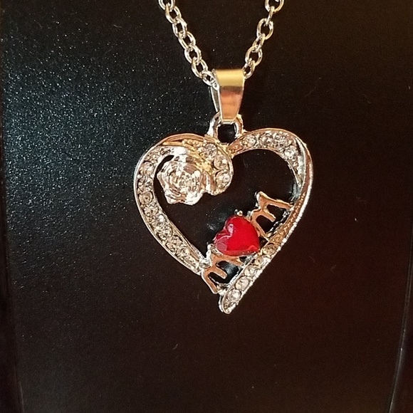 Mom Heart Red Heart Stone Silver Tone Chain 16" - Picture 1 of 1